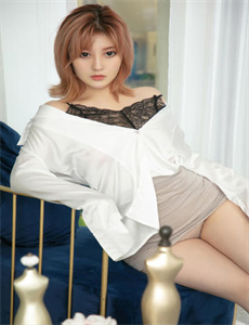《强奷乱码欧妇女中文字幕熟女-人妻边做边看A片》
