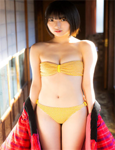 《亏亏的视频带疼痛声无风险-迈开腿里草莓男人往里怼》