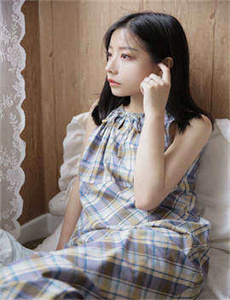 《两女互相摸呻呤磨豆腐-52色擼99热99》