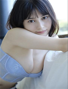 《娇妻被老外性调教1-8集-口爆女》