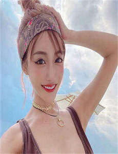 《童话新娘-性爱照片》
